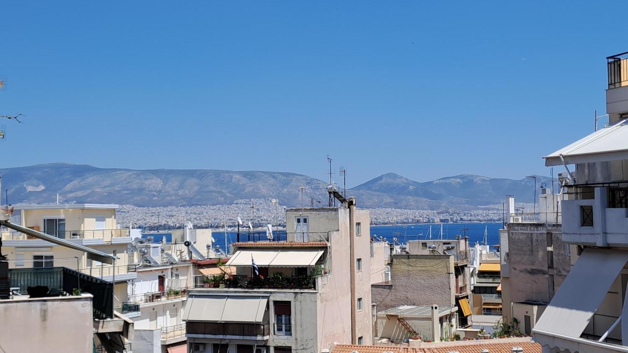 Tomis Sea View Apartment El Pireo Exterior foto